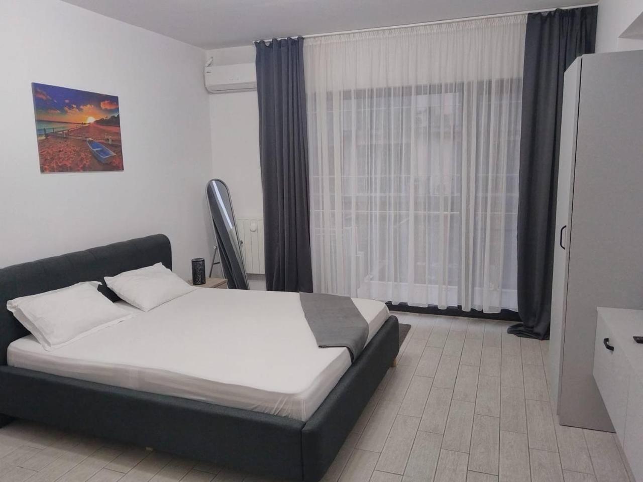 Desilva - Loft And Nuba Mamaia